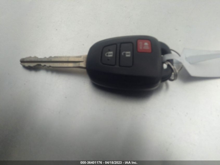 2017 TOYOTA RAV4 XLE - 2T3RFREV9HW681751