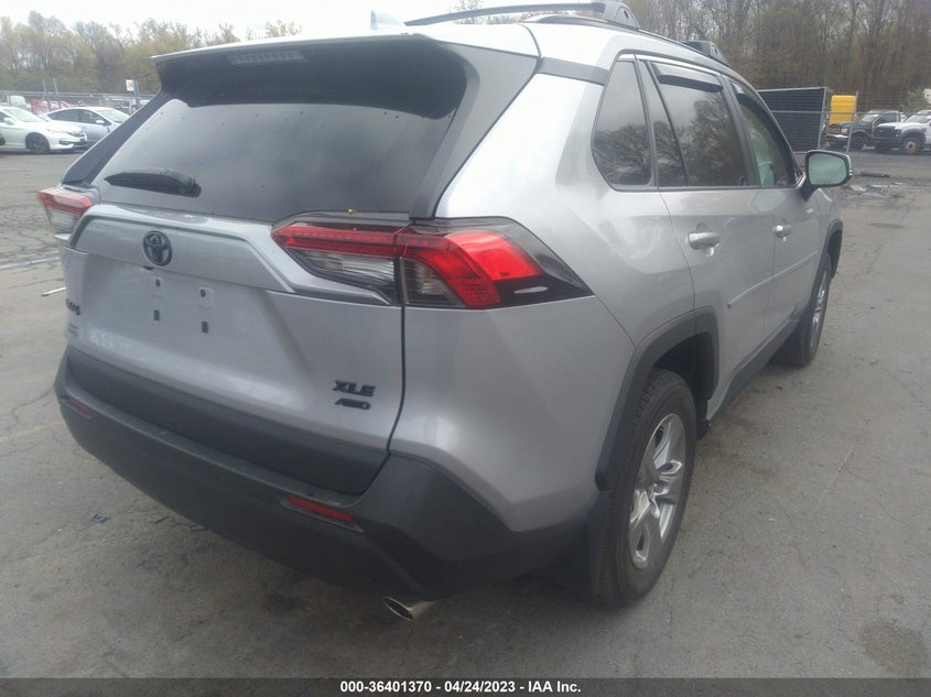 VIN 2T3P1RFV7NW300320 2022 TOYOTA RAV4 XLE