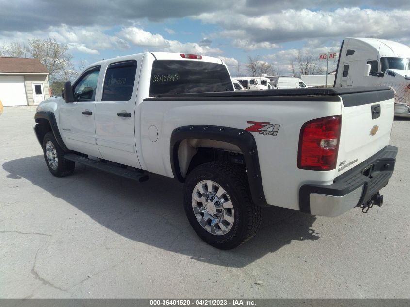 2014 CHEVROLET SILVERADO 2500HD LT - 1GC1KXC82EF120900