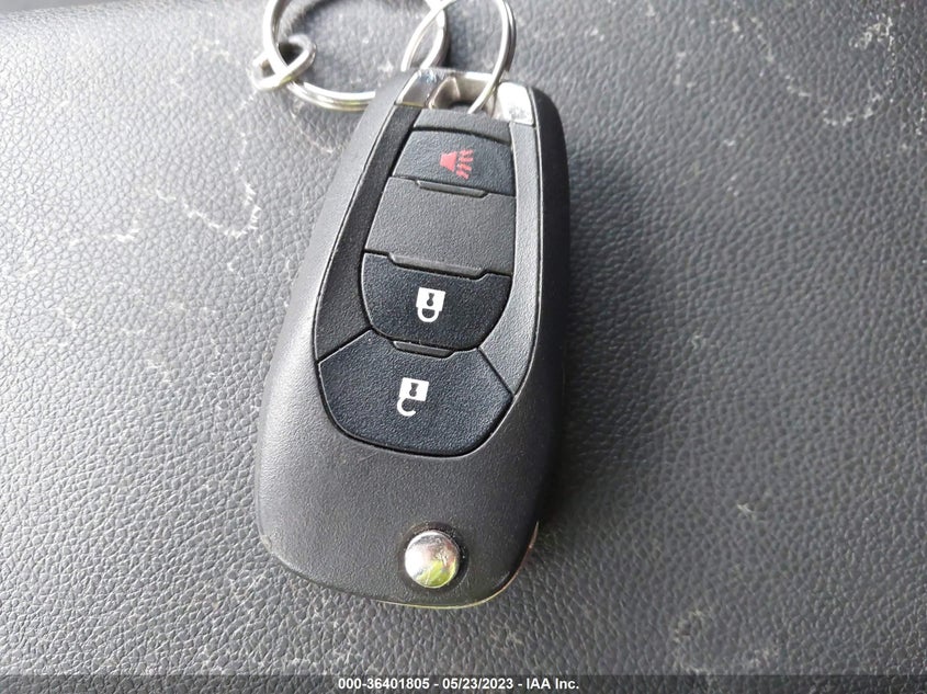 VIN KL79MMS21MB033047 2021 CHEVROLET TRAILBLAZER LS