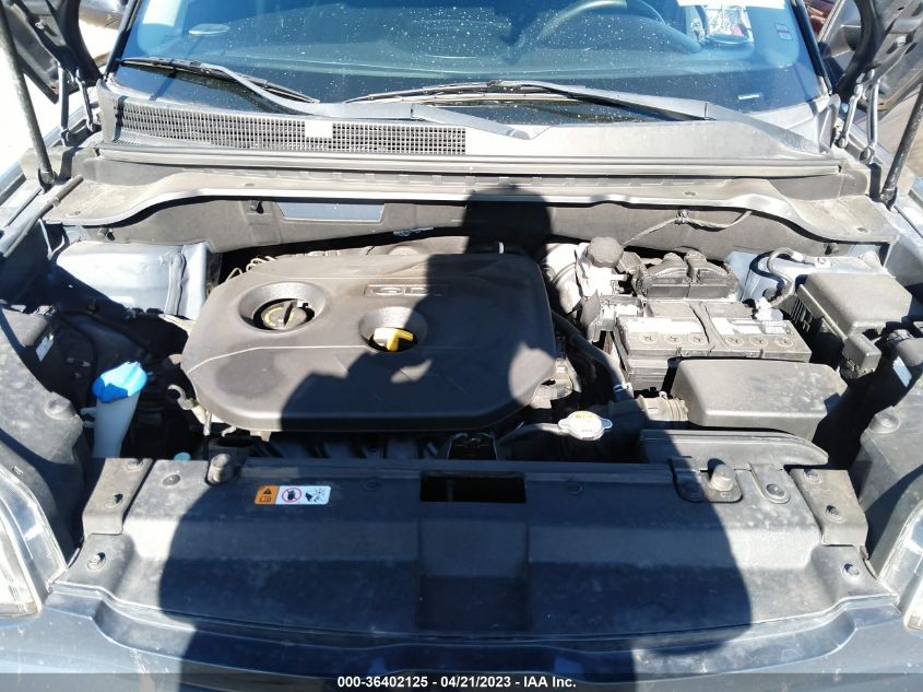2015 KIA SOUL + - KNDJP3A54F7165836
