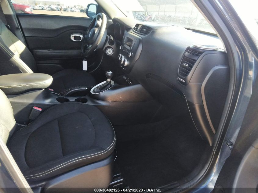 2015 KIA SOUL + - KNDJP3A54F7165836
