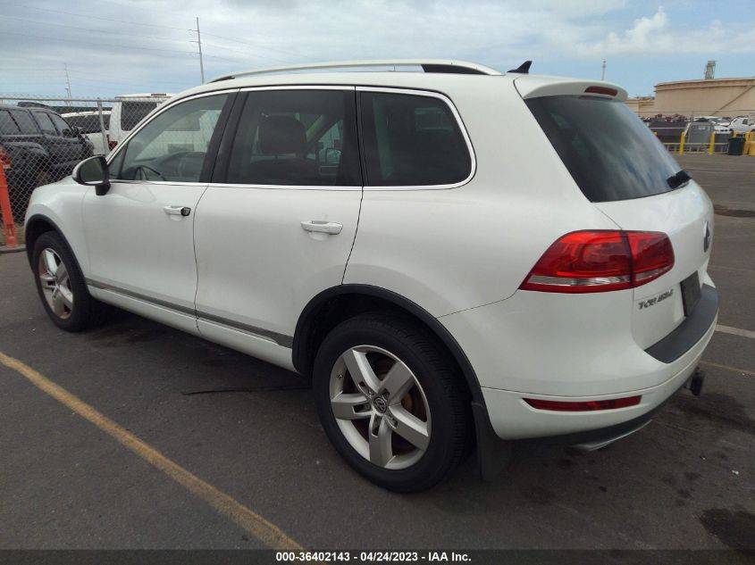 2014 VOLKSWAGEN TOUAREG LUX WVGEP9BP0ED011267