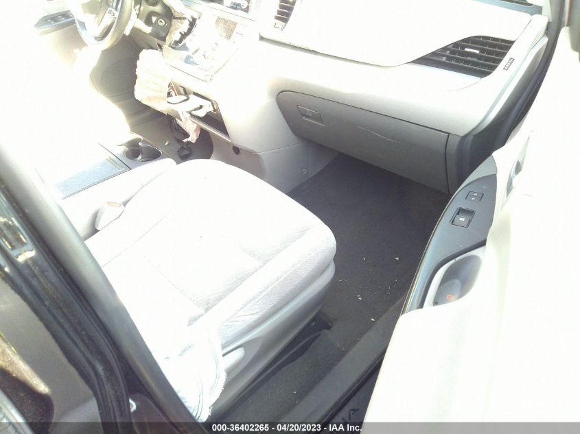 2019 TOYOTA SIENNA LE - 5TDKZ3DC9KS020218
