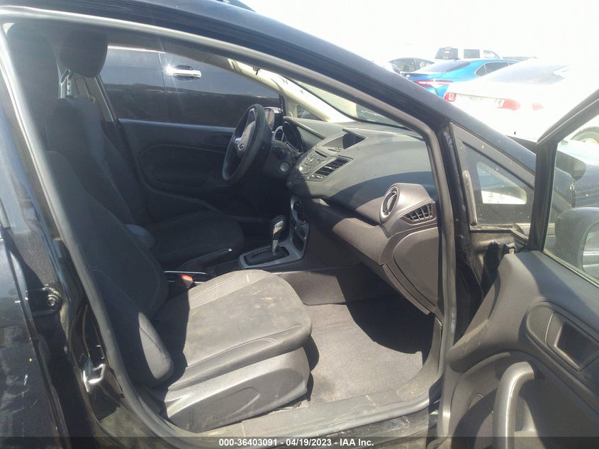 VIN 3FADP4BJ1HM154161 2017 FORD FIESTA SE