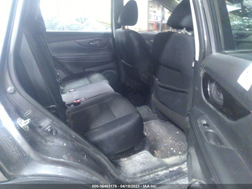VIN 5N1AT2MV2KC823572 2019 NISSAN ROGUE S
