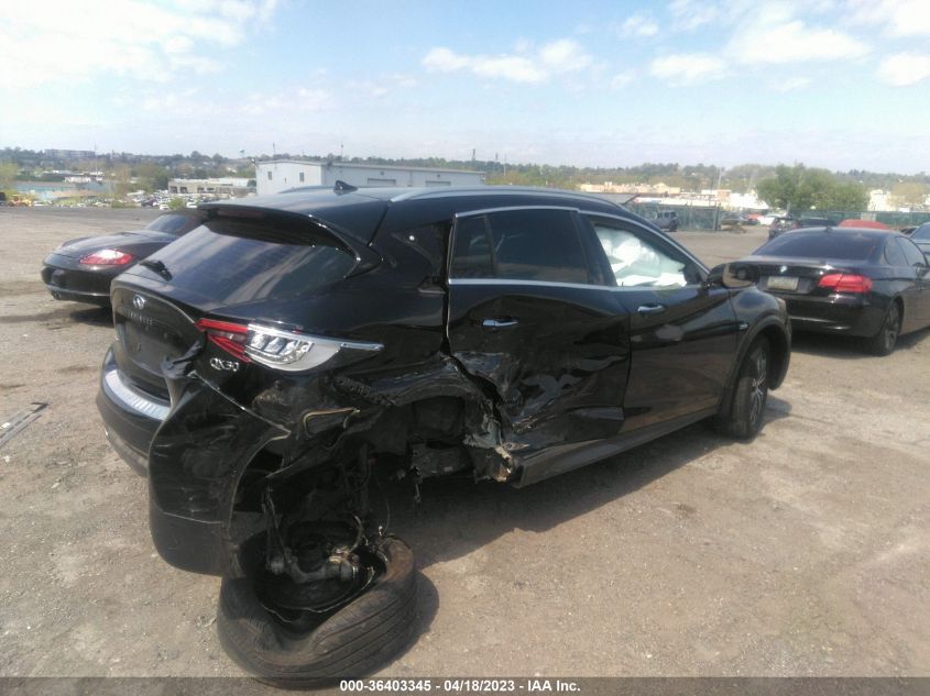 2017 INFINITI QX30 PREMIUM - SJKCH5CRXHA021907