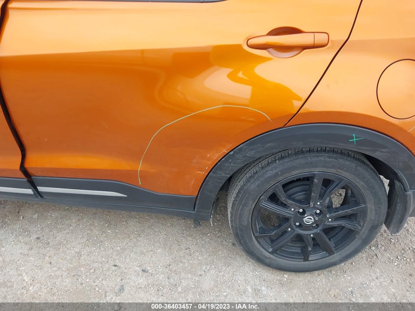 VIN 3N1CP5DV3LL580608 2020 NISSAN KICKS SR