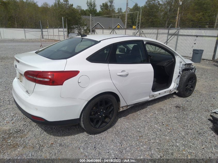 2016 FORD FOCUS SE - 1FADP3F22GL235702