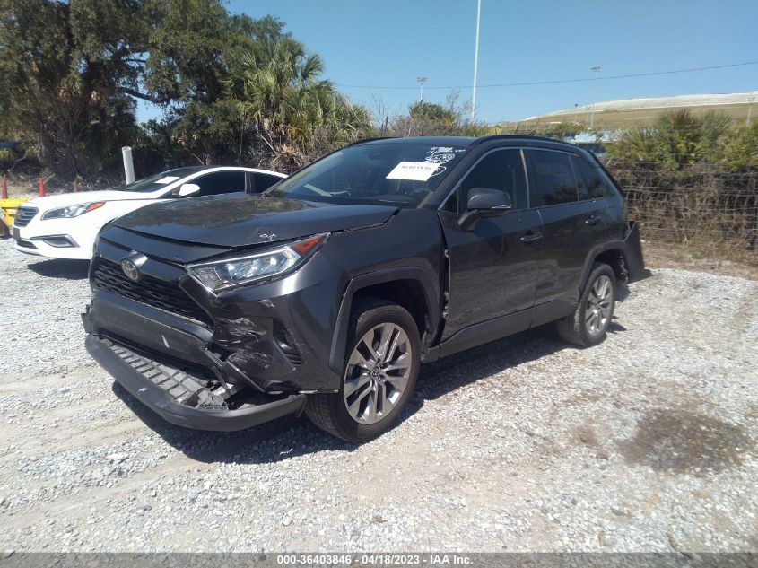 2019 TOYOTA RAV4 XLE PREMIUM - JTMC1RFV4KD041728