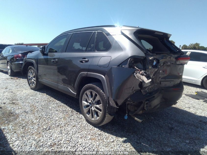 2019 TOYOTA RAV4 XLE PREMIUM - JTMC1RFV4KD041728