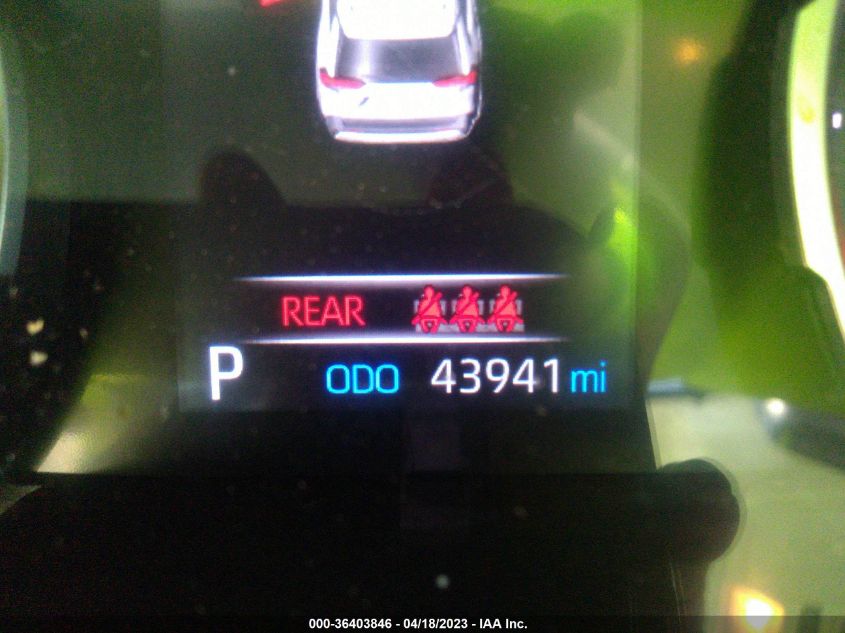 2019 TOYOTA RAV4 XLE PREMIUM - JTMC1RFV4KD041728