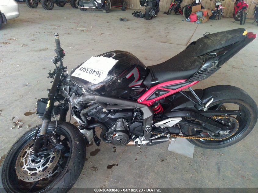 2022 TRIUMPH MOTORCYCLE STREET TRIPLE R SMTA534D4NTBB7865