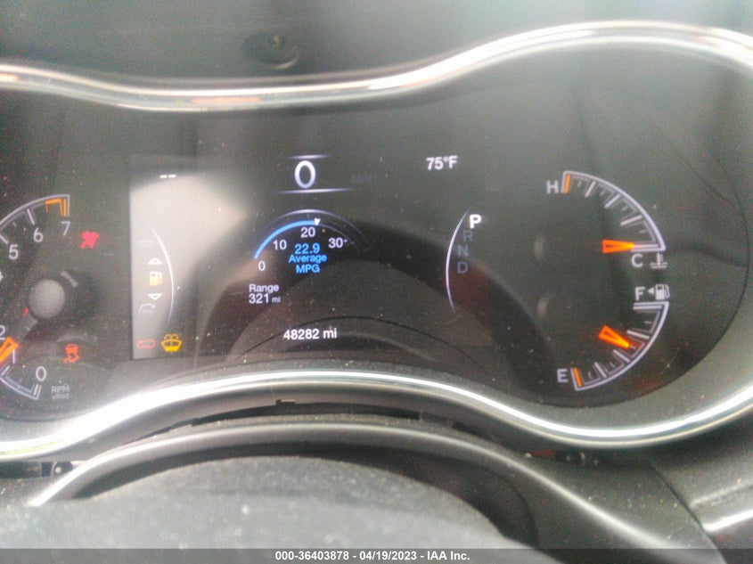 VIN 1C4RJFAG2JC478276 2018 JEEP GRAND CHEROKEE LAREDO E