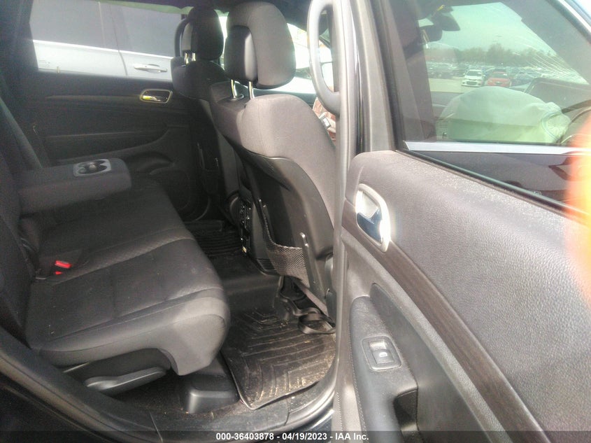 VIN 1C4RJFAG2JC478276 2018 JEEP GRAND CHEROKEE LAREDO E