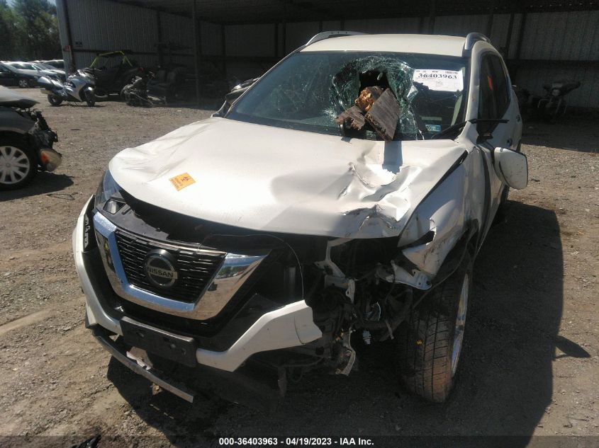 2018 NISSAN ROGUE SV - KNMAT2MTXJP620410