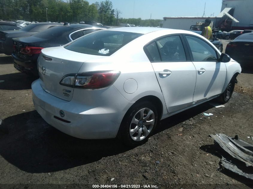 2013 MAZDA MAZDA3 I SPORT - JM1BL1U74D1717272