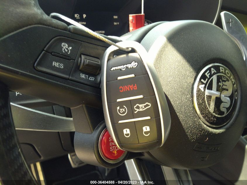 2017 ALFA ROMEO GIULIA QUADRIFOGLIO - ZARFAEAV8H7546519