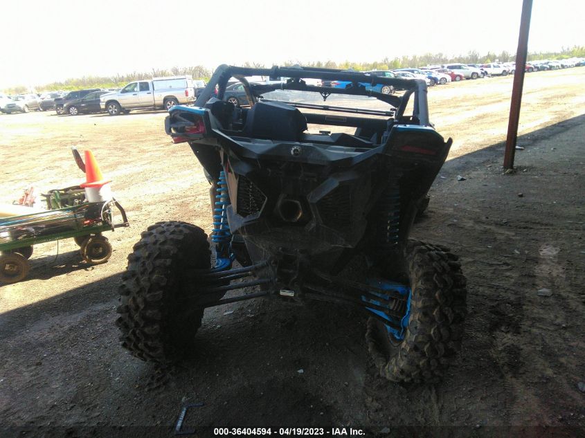 2022 CAN-AM MAVERICK X3 DS TURBO RR - 3JBVGAV46NE001030