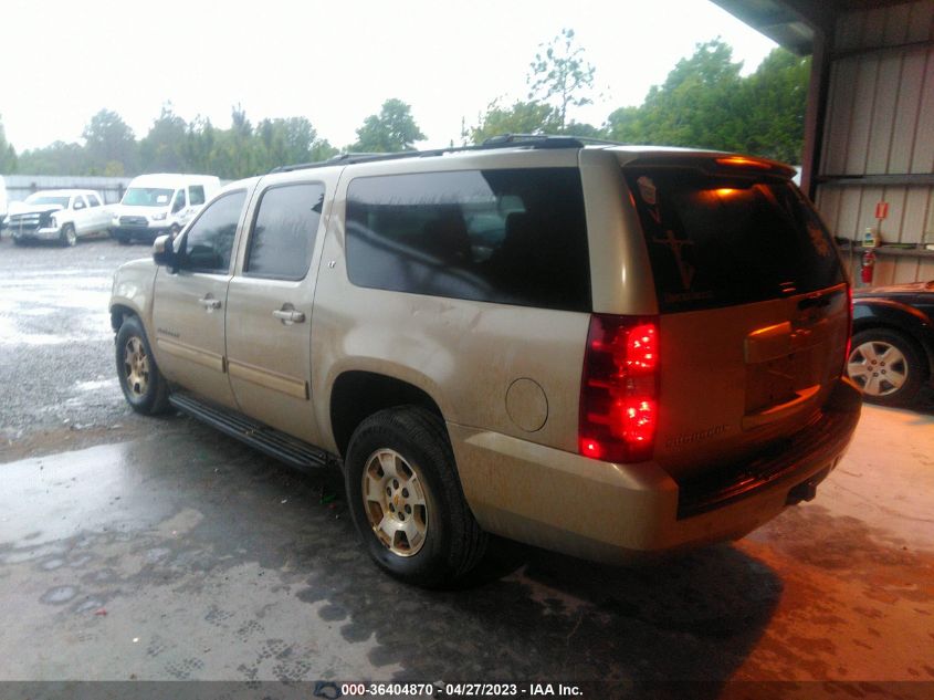 2013 CHEVROLET SUBURBAN LT - 1GNSCJE03DR374299
