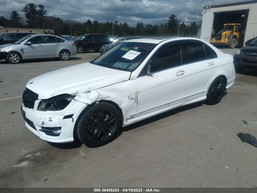 2014 MERCEDES-BENZ C-CLASS C 300 - WDDGF8AB1EG196935