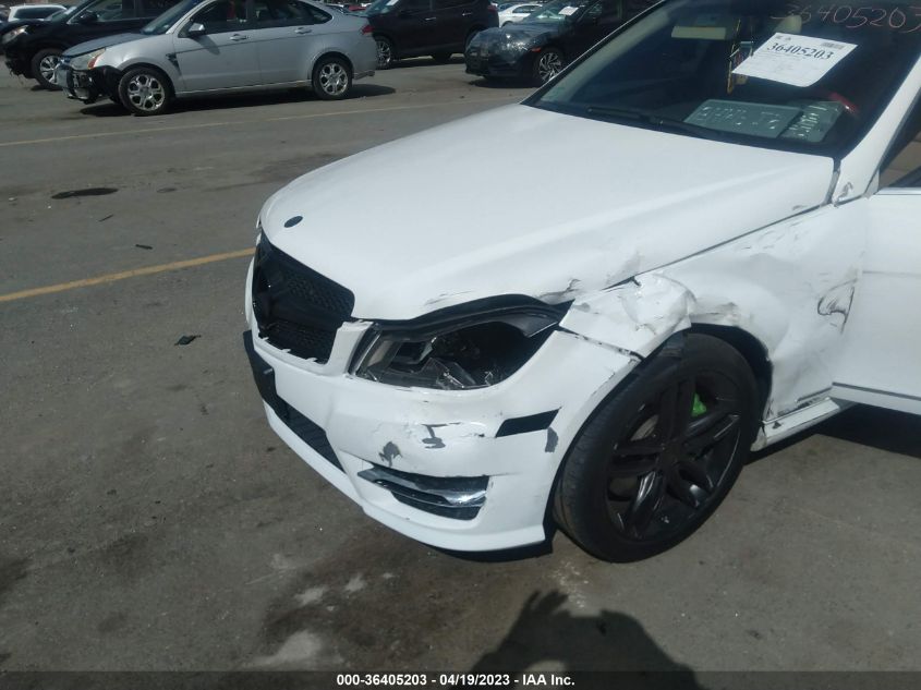 2014 MERCEDES-BENZ C-CLASS C 300 - WDDGF8AB1EG196935