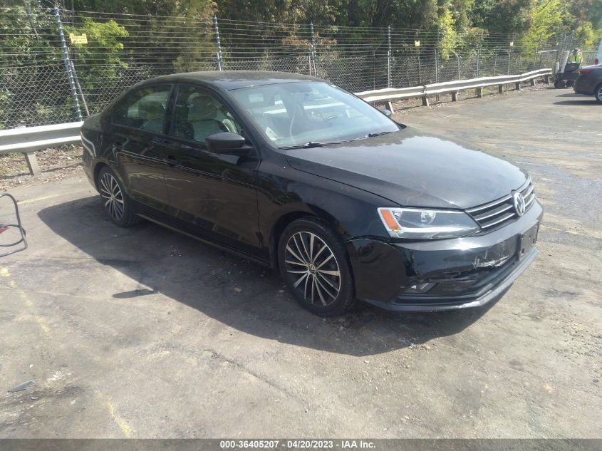 2016 VOLKSWAGEN JETTA SEDAN 1.8T SPORT - 3VWD17AJ1GM325825