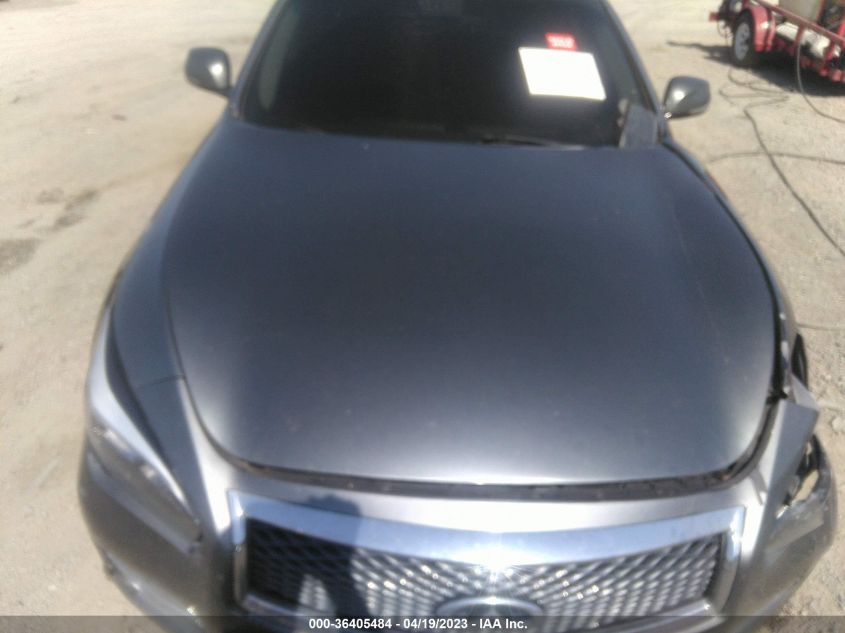 2018 INFINITI Q70 3.7 LUXE - JN1BY1AP9JM181227