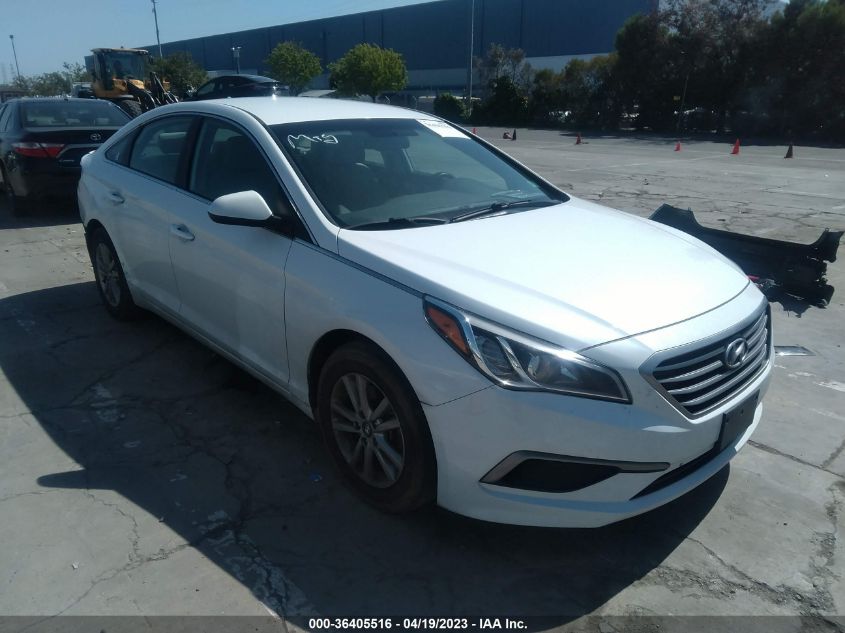 2016 HYUNDAI SONATA 2.4L SE - 5NPE24AF5GH268744