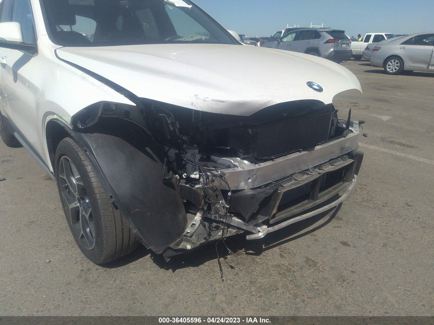 VIN WBXHT3C50K5N16404 2019 BMW X1 XDRIVE28I