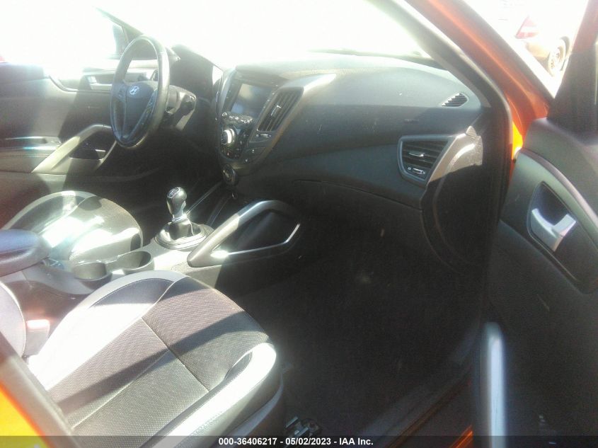 2013 HYUNDAI VELOSTER TURBO W/BLACK INT - KMHTC6AE1DU179029