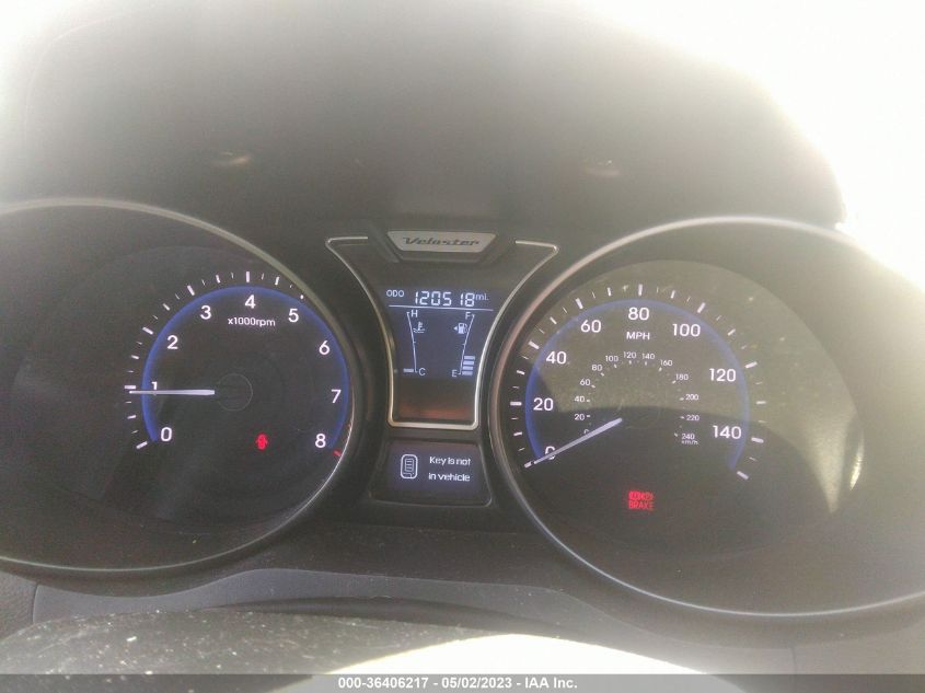 2013 HYUNDAI VELOSTER TURBO W/BLACK INT - KMHTC6AE1DU179029
