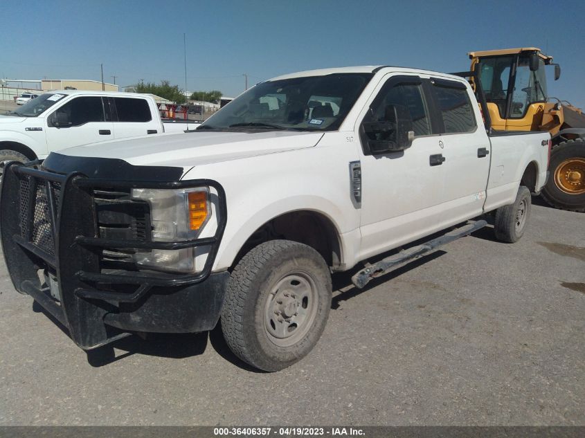2017 FORD SUPER DUTY F-250 SRW LARIAT/PLATINUM - 1FT7W2B61HED59012