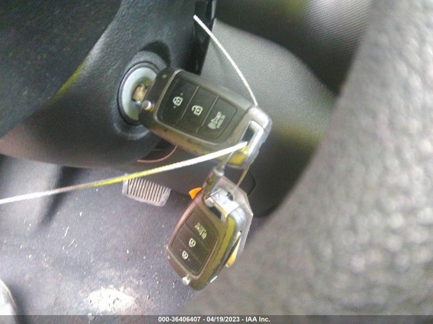 2021 HYUNDAI VENUE SE - KMHRB8A33MU068408