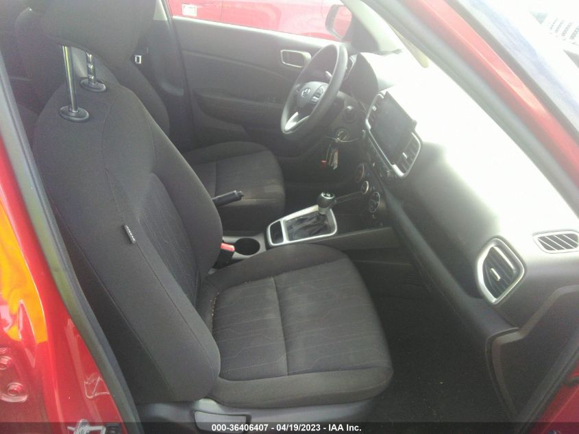 2021 HYUNDAI VENUE SE - KMHRB8A33MU068408