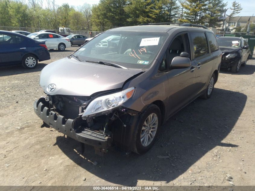 2017 TOYOTA SIENNA XLE AUTO ACCESS - 5TDYZ3DC3HS855332