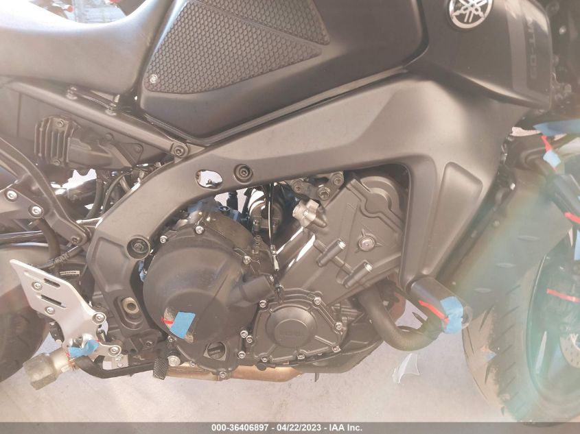 2022 YAMAHA MT09 - JYARN71E6NA002182