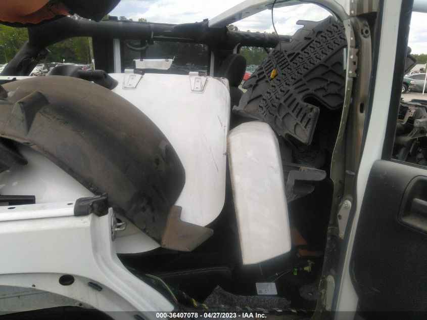 2015 JEEP WRANGLER UNLIMITED SAHARA - 1C4BJWEG6FL531189