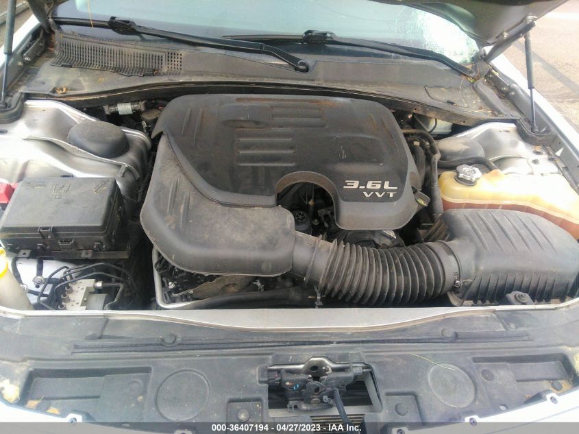 2016 CHRYSLER 300 300C - 2C3CCAKG7GH334640