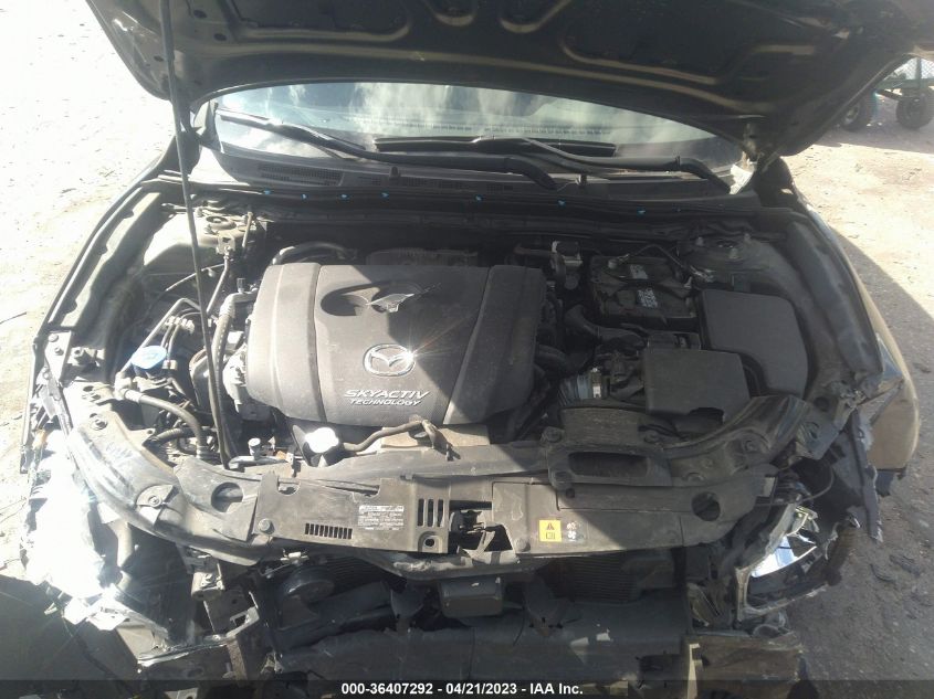 2018 MAZDA MAZDA3 4-DOOR TOURING 3MZBN1V34JM239839