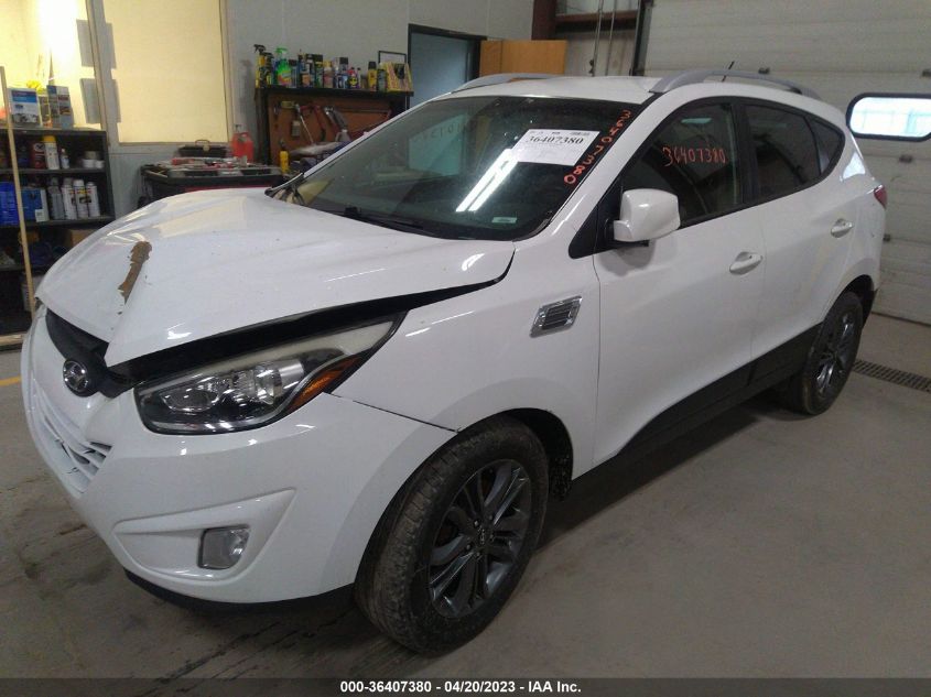 2015 HYUNDAI TUCSON SE - KM8JU3AGXFU064016