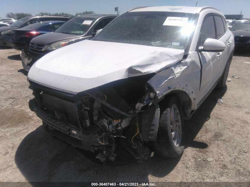 2017 HYUNDAI TUCSON SE - KM8J33A4XHU407631