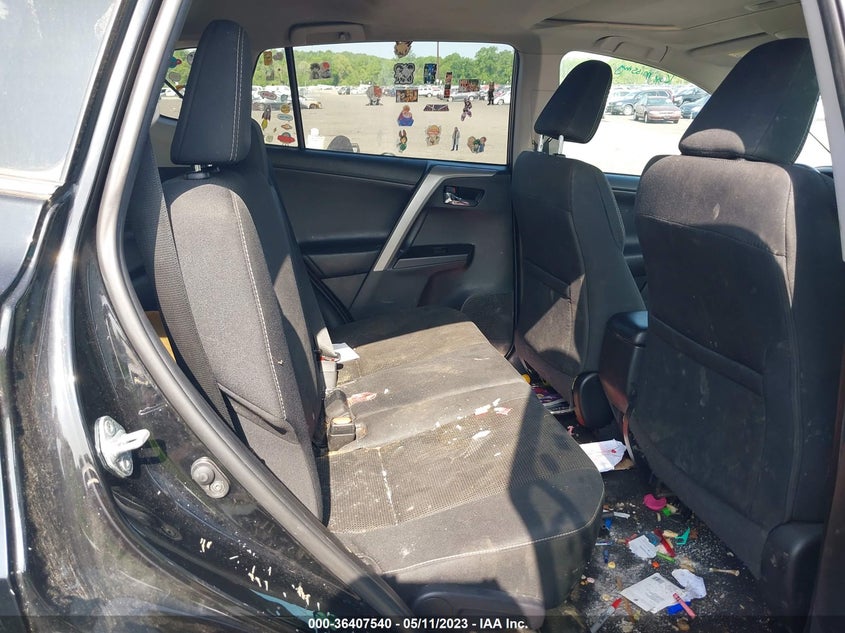 VIN 2T3RFREV5JW707297 2018 TOYOTA RAV4 XLE/ADVENTURE