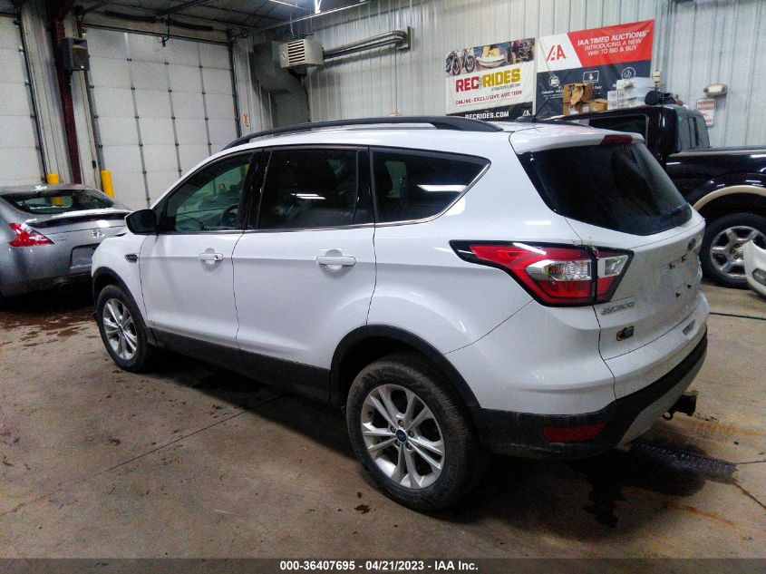 2017 FORD ESCAPE SE - 1FMCU9G9XHUD93676