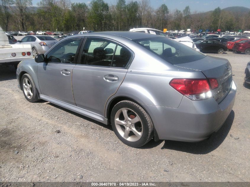 2013 SUBARU LEGACY 2.5I - 4S3BMAA65D1021447