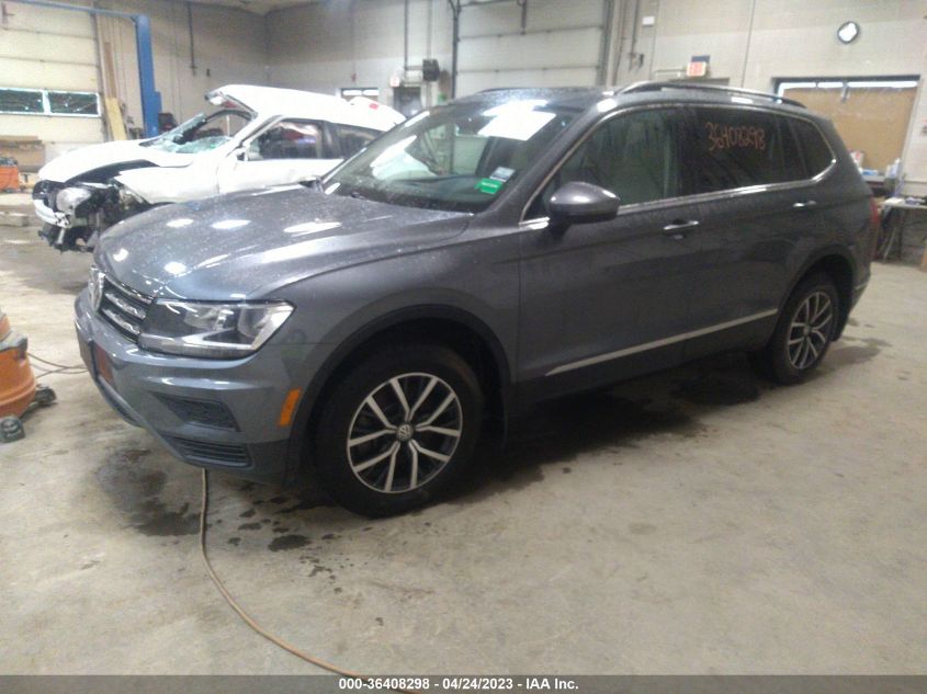 2018 VOLKSWAGEN TIGUAN SE - 3VV2B7AX4JM190098