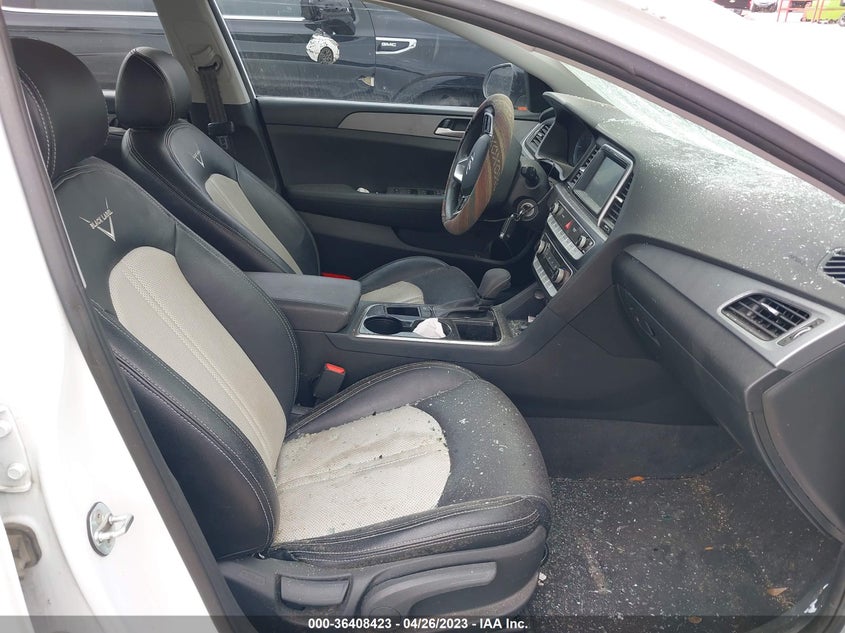 VIN 5NPE24AF3JH619898 2018 HYUNDAI SONATA SE