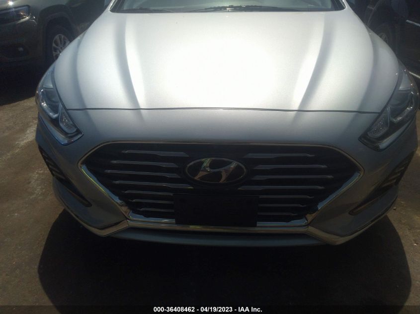 2018 HYUNDAI SONATA LIMITED - 5NPE34AF7JH656868