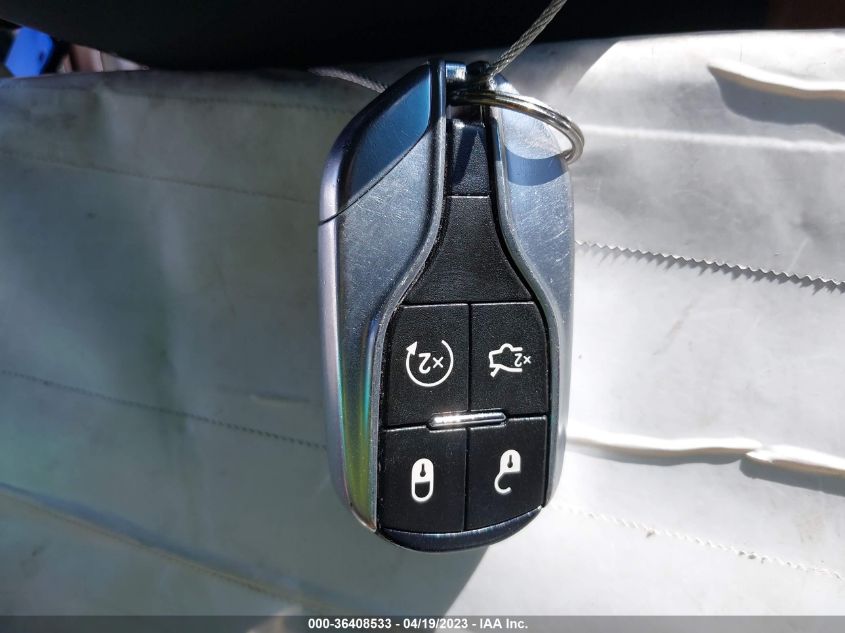 2015 MASERATI QUATTROPORTE GTS ZAM56PPA3F1149335