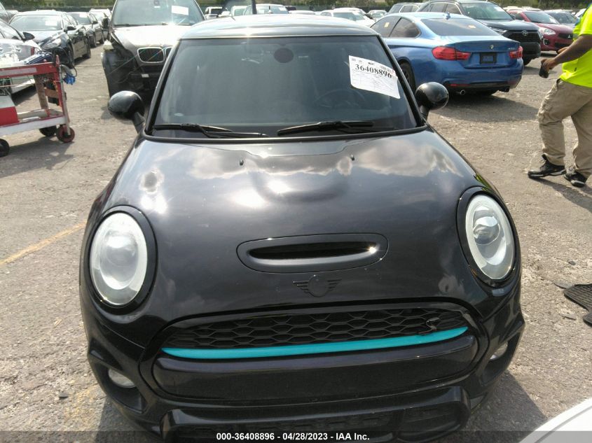 2015 MINI COOPER HARDTOP S WMWXP7C58F2A36297